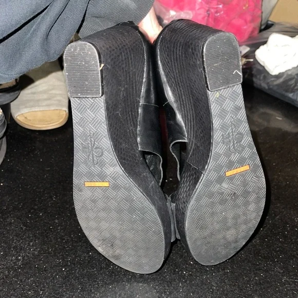 Cole Haan  Wedge Sandals - Picture 5 of 7